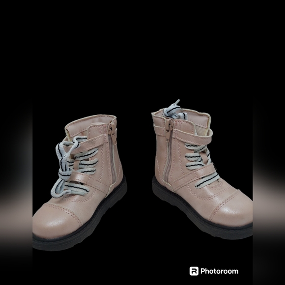 Carter's Lydia Blush Pink Boots Toddler Girl's Size 4M NWOT - Picture 2 of 8